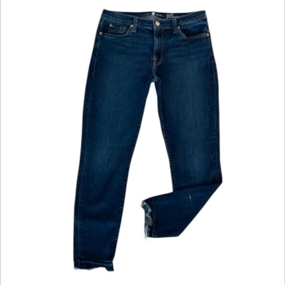 7FAMK Ankle Gwenevere size 31 jeans